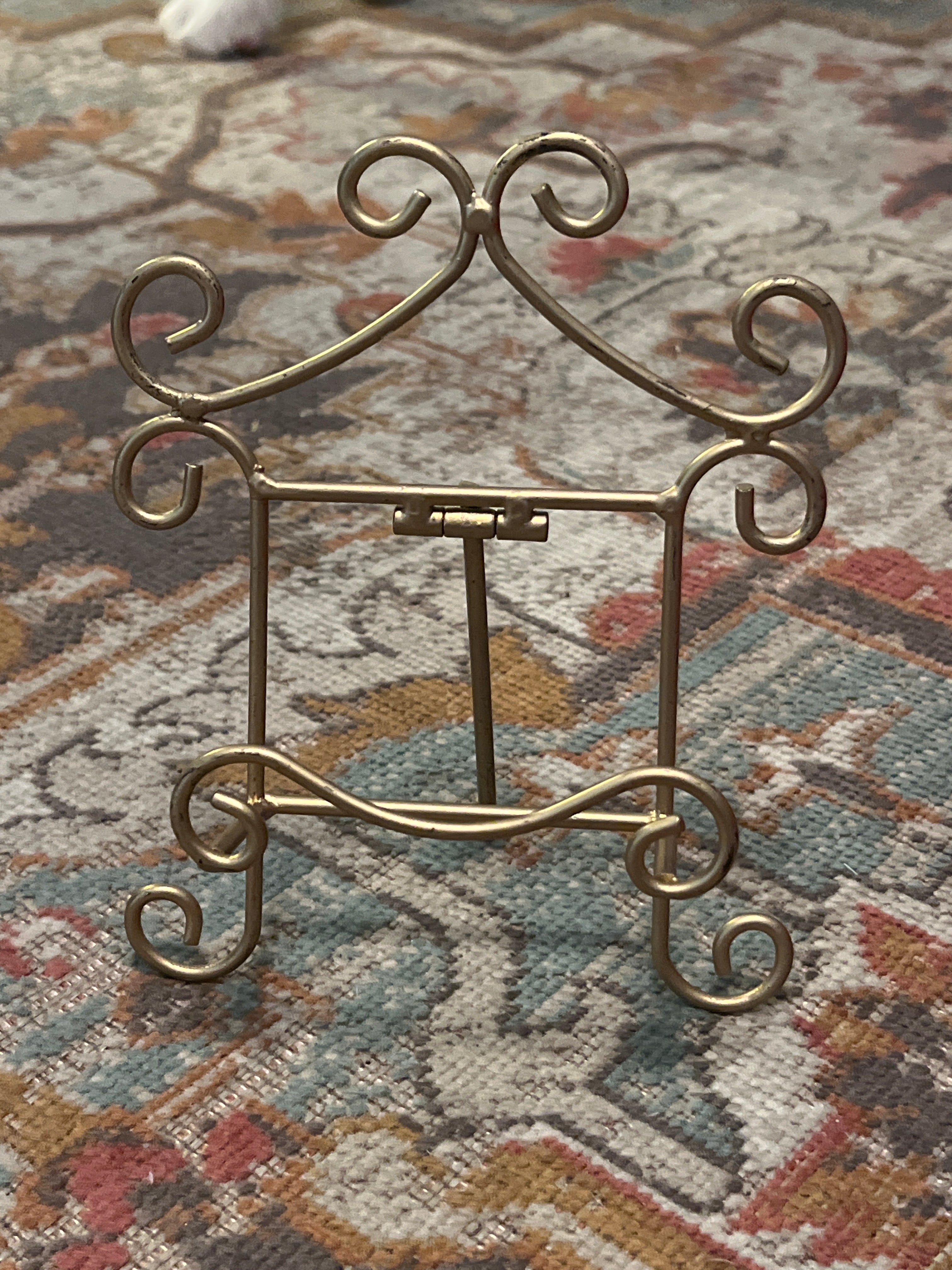 Gold Plate stand set of 2