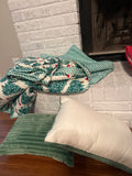 Christmas Tree Theme Queen Quilt Set: quilt, 2 throw pillows & 2 pillow shams