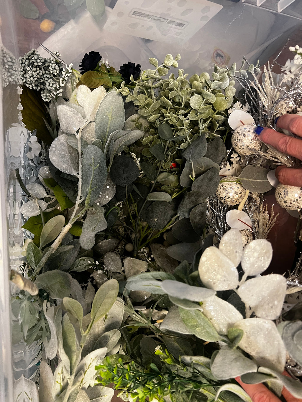 Silver & White Christmas/Winter Picks (mixed lot with some lambs ear)
