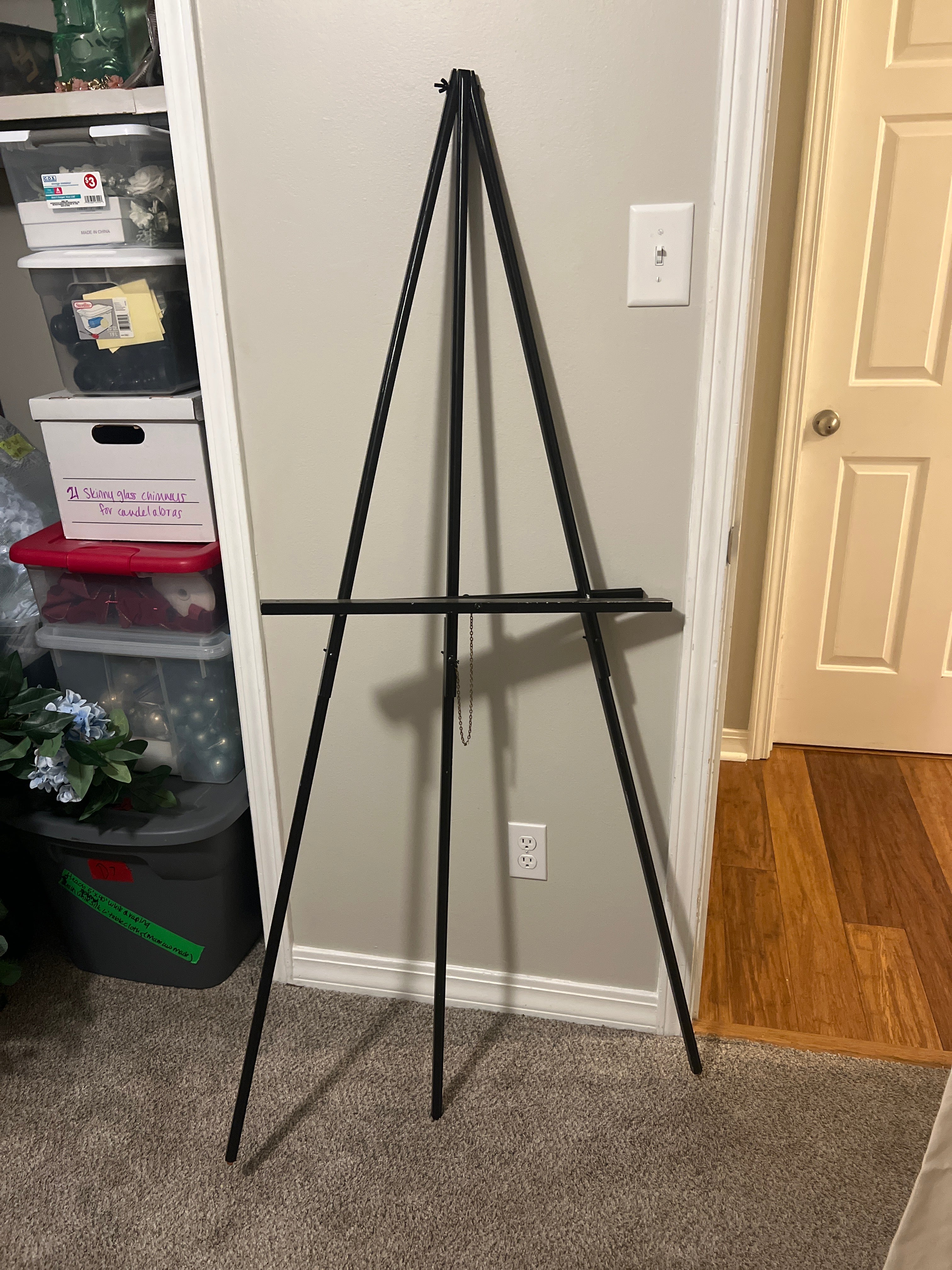 Black Tripod Easel-5ft