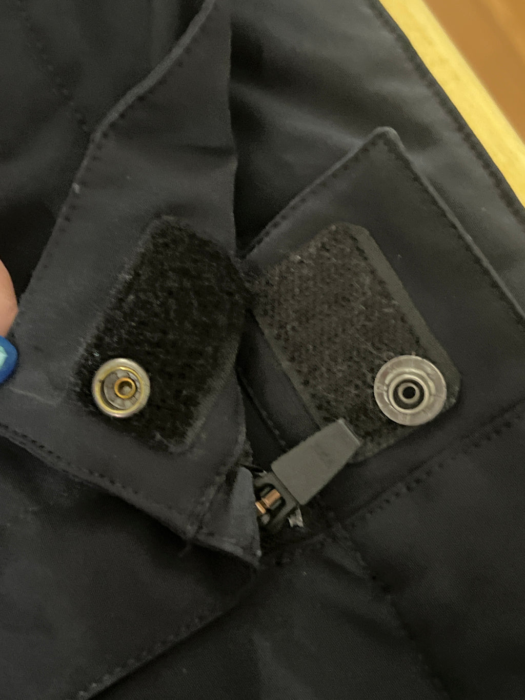 Women’s Size 18 short ski pants black - worn 3 times